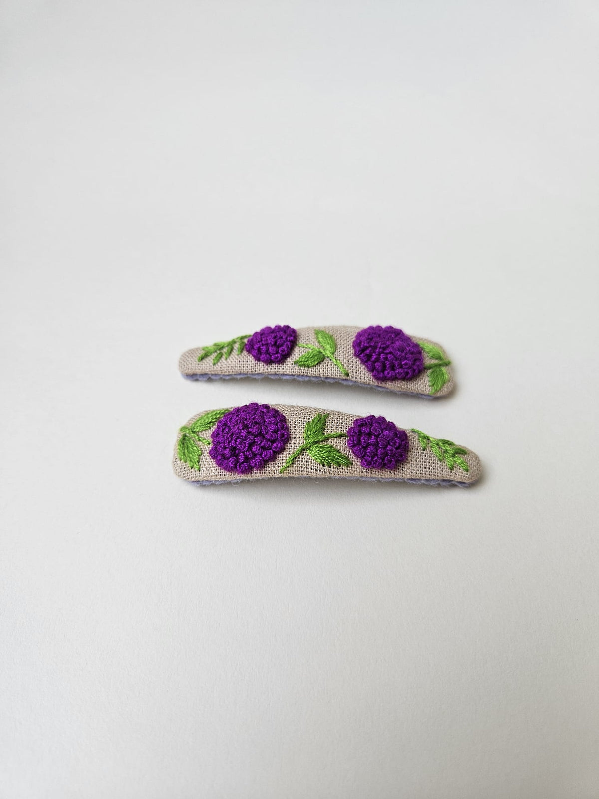 Hand-embroidery hair clips