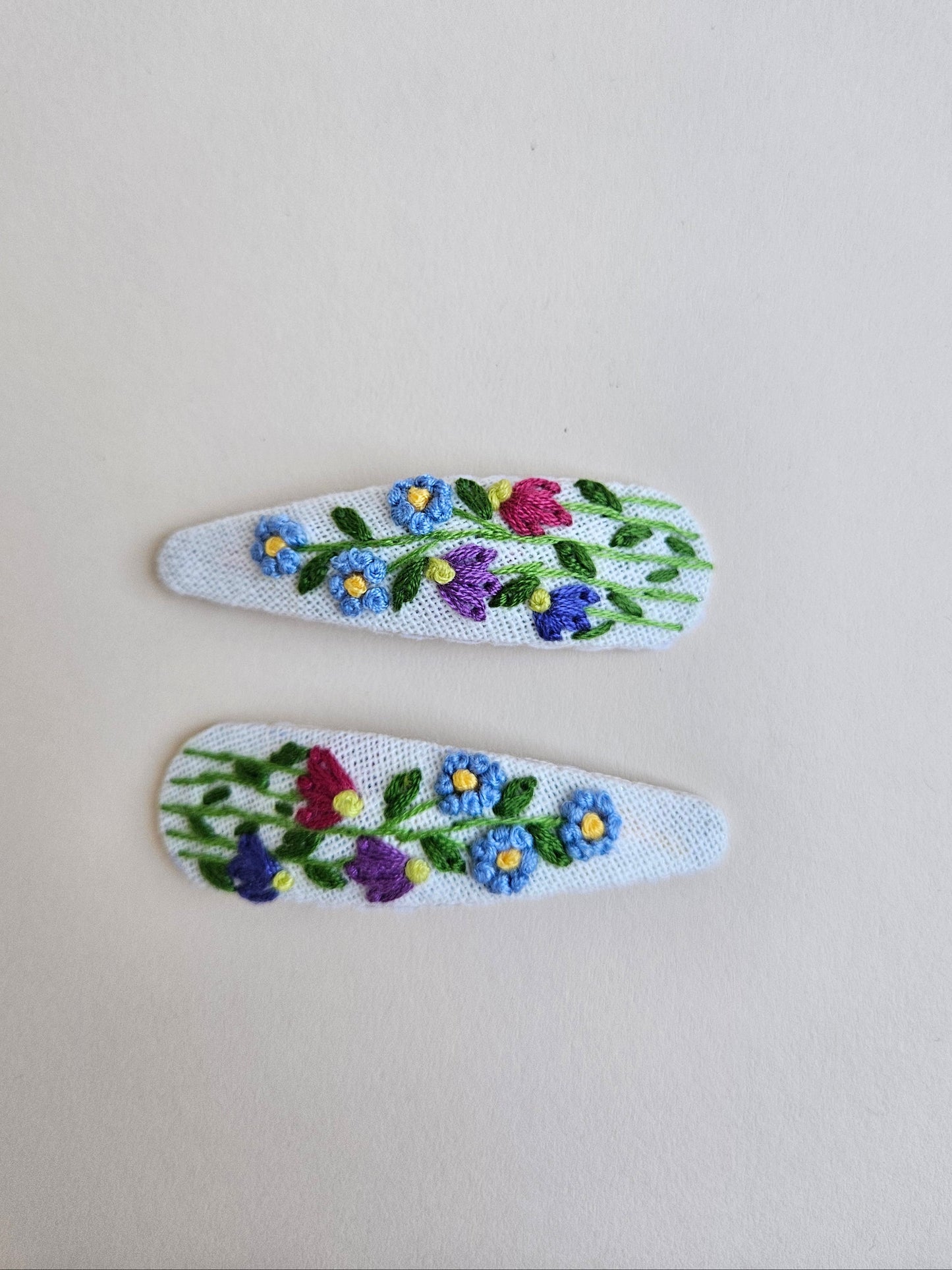 Hand-embroidery hair clips