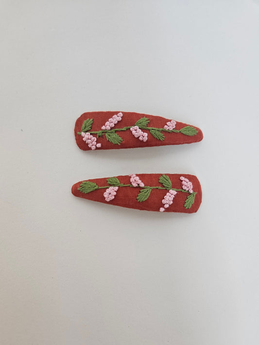 Hand-embroidery hair clips