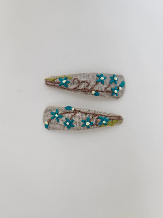 Hand-embroidery hair clips