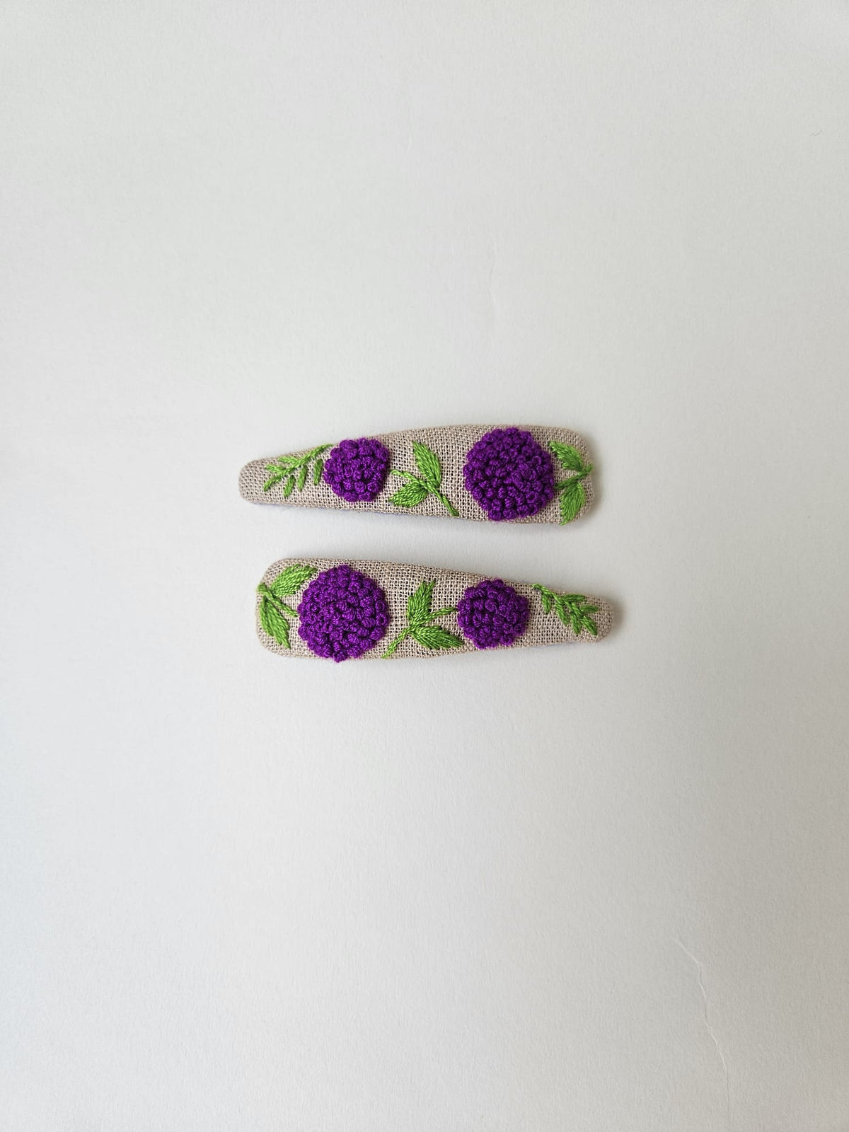 Hand-embroidery hair clips